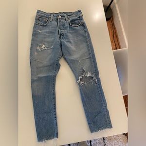 Women’s Levi 501 skinny jeans size 25, distressed, ankle length